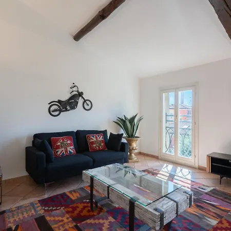 Velvet Terrace Apartment